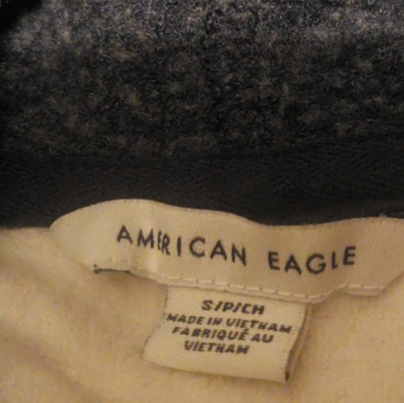 NWOT AMERICAN EAGLE HOODIE SIZE SMALL!! SUPER SOFT - Picture 2 of 2